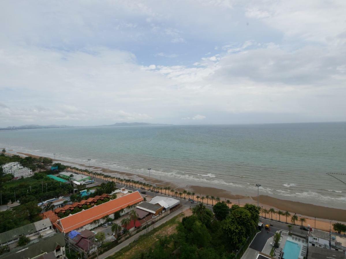 Aeras - The Ultimate Beachfront Experience Praia de Jomtien Exterior foto